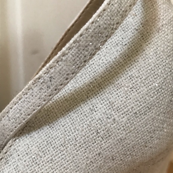 Spring heels - Picture 4 of 4